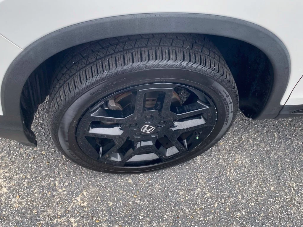 Used 2024  Honda Black Edition image 21