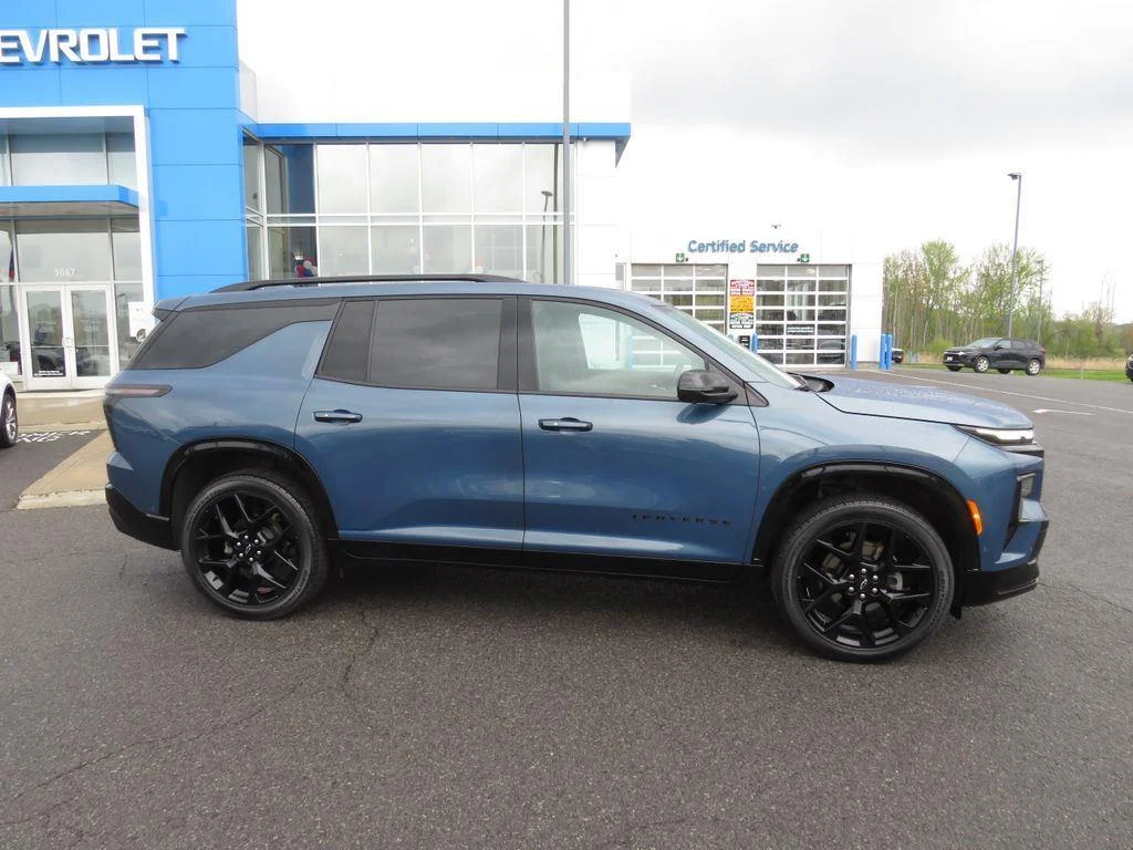 Used 2024 Lakeshore Blue Metallic Chevrolet RS image 7