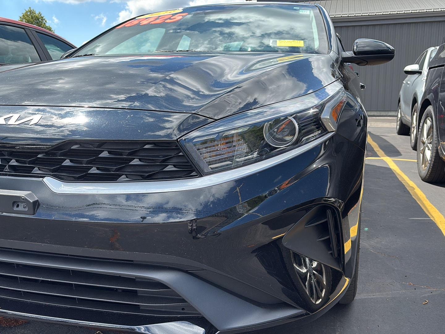 Used 2023 Aurora Black Pearl Kia LXS image 20