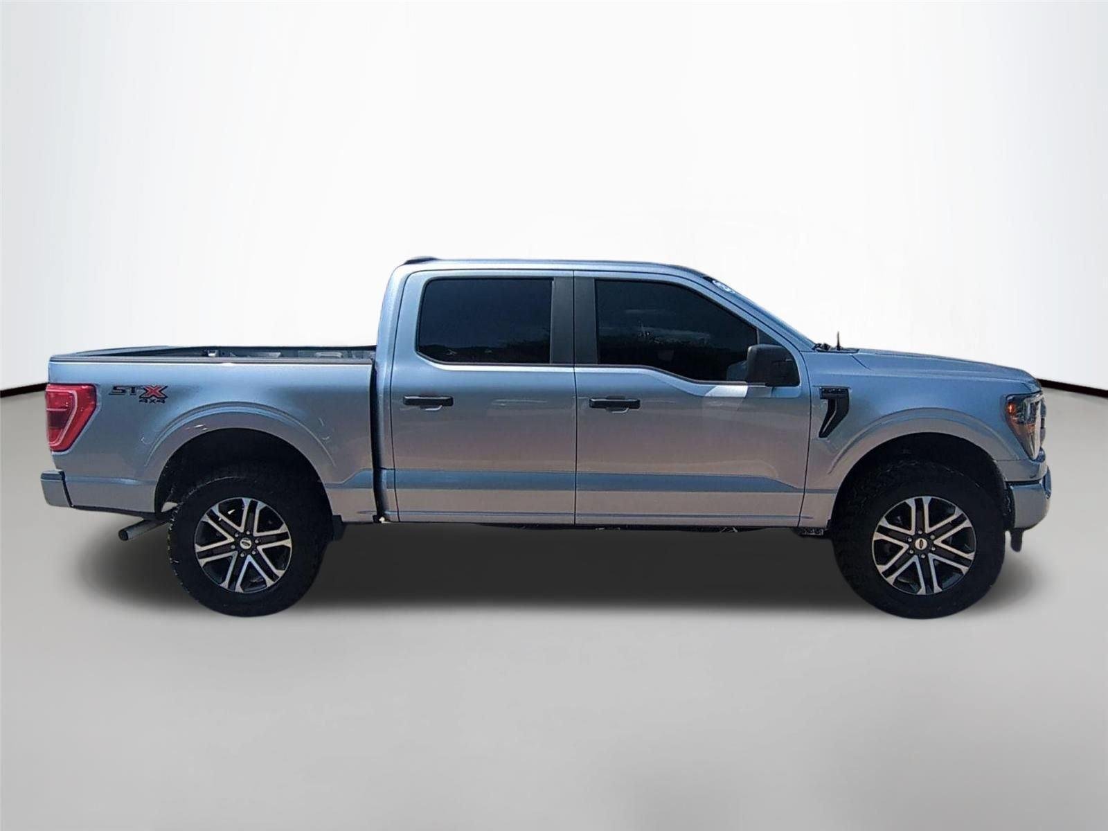 Used 2023 Iconic Silver Ford XL image 6