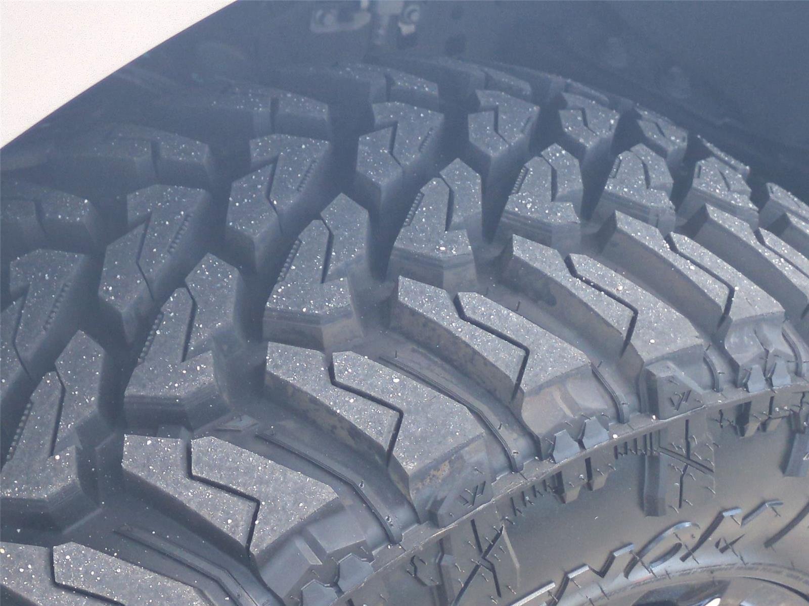 Used 2023 Iconic Silver Metallic Ford Tremor image 13