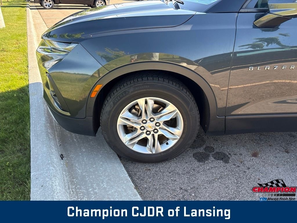 Used 2020 Gray Chevrolet LT image 35
