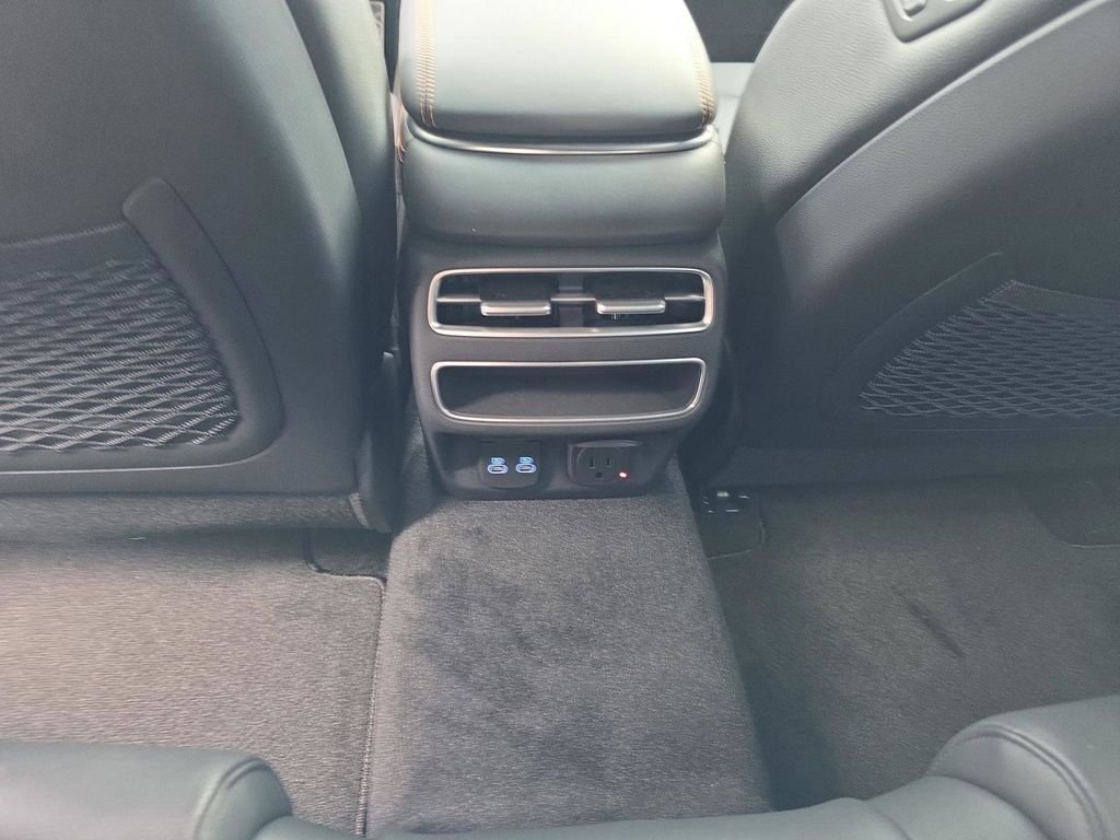 2026 GENESIS GV70 Sport Advanced - Photo 24