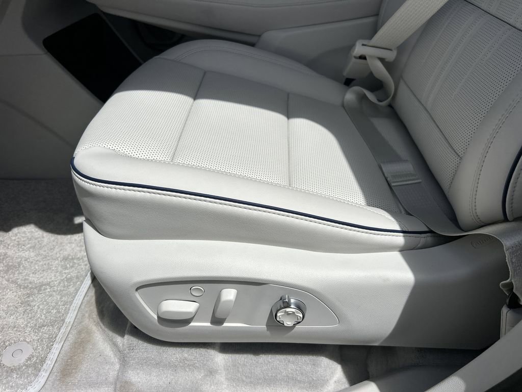 2026 Buick Enclave Avenir - Photo 22