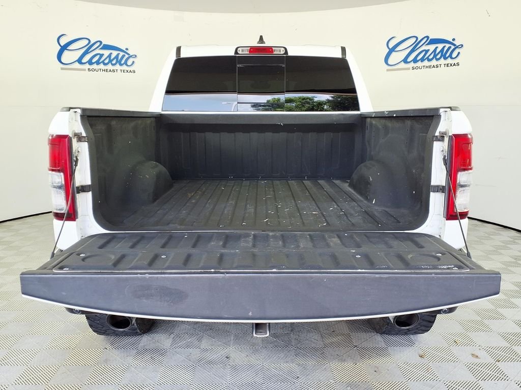 Used 2020 White Ram Big Horn/Lone Star image 5