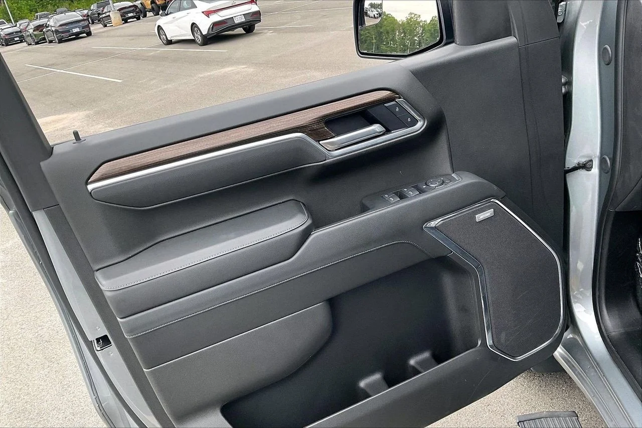 Certified Used 2025 Gray Chevrolet LT Trail Boss image 28