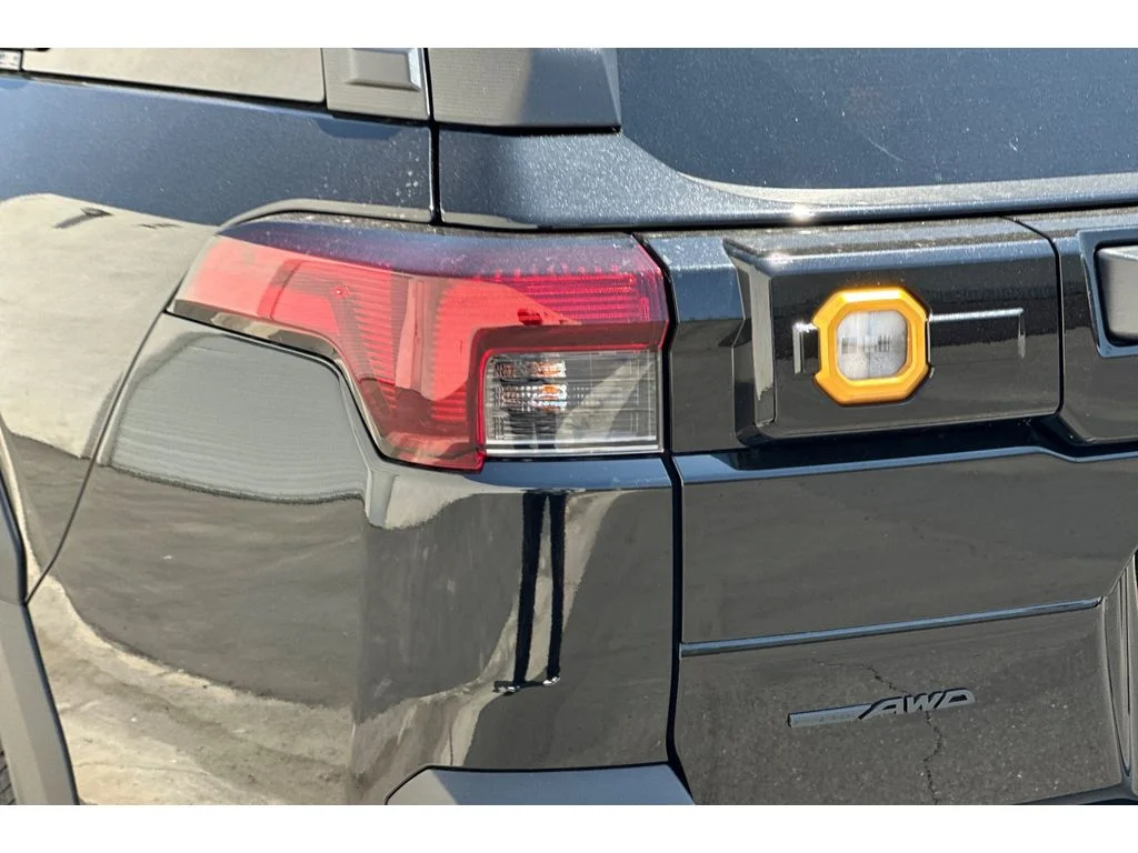 New 2026 CRYSTAL BLACK SILICA Subaru Wilderness image 25