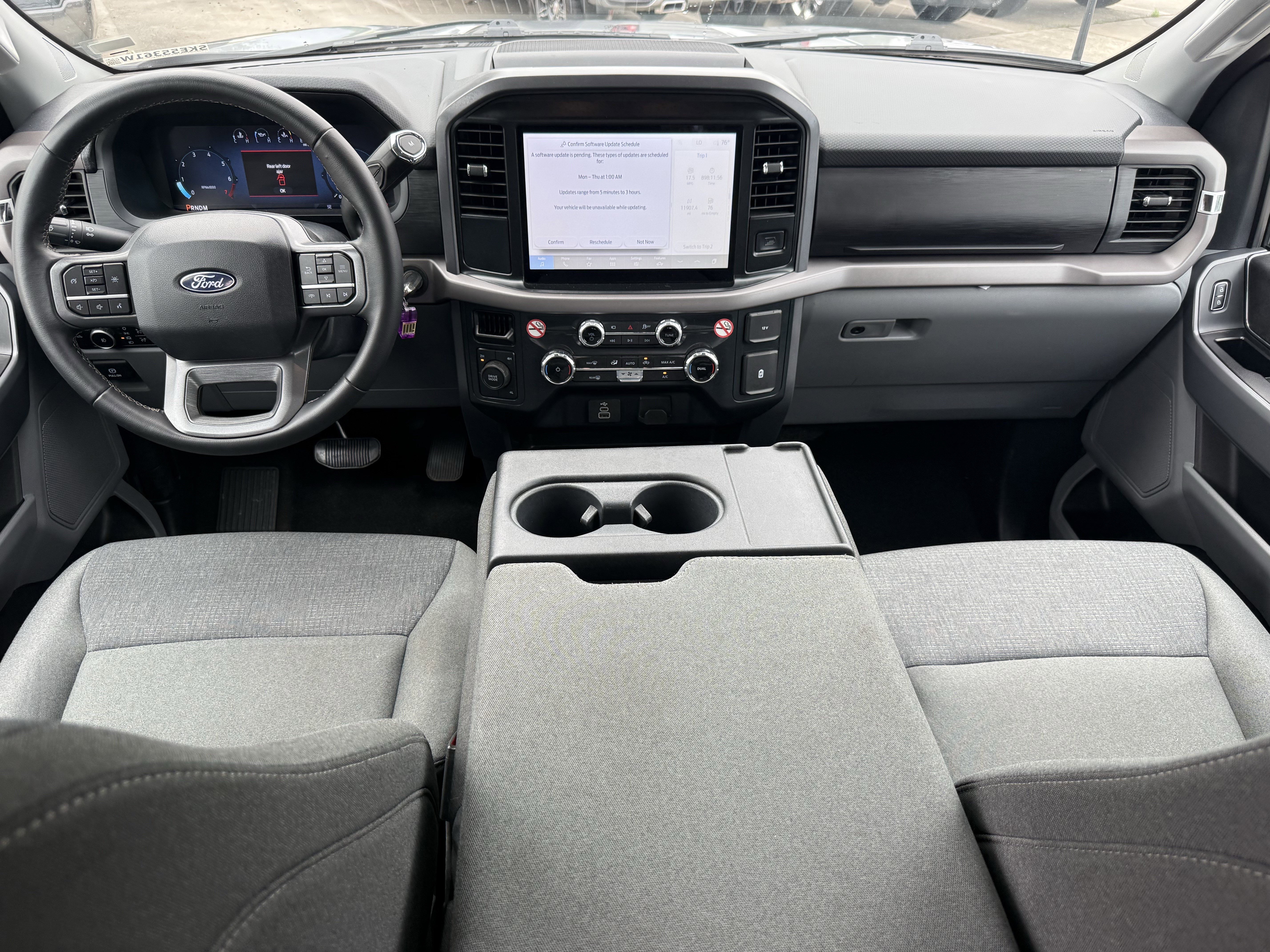 Used 2025 Silver Metallic Ford XLT image 13