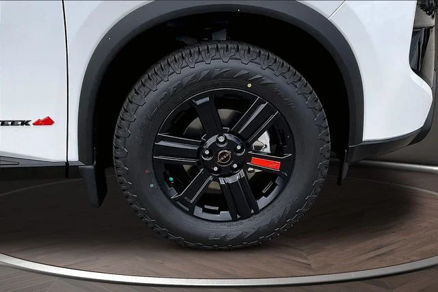 New 2026 White Nissan Rock Creek image 11