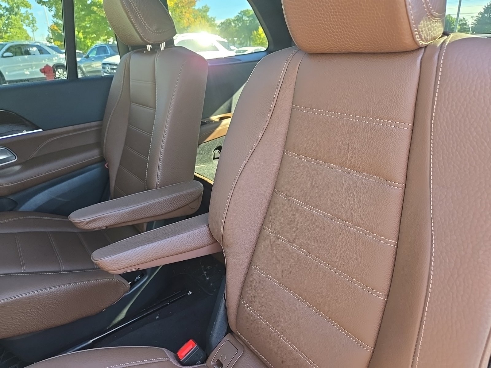 Certified Used 2024  Mercedes-Benz GLS 450 image 10