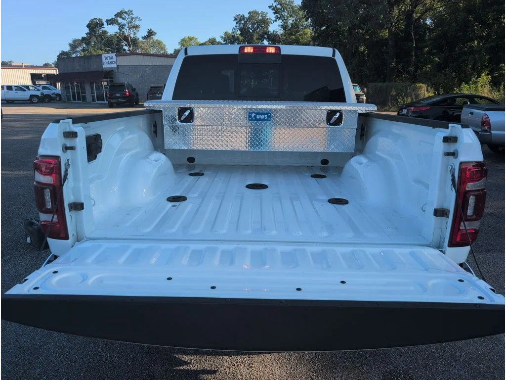 Used 2024 WHITE Ram Laramie Crew Cab 6