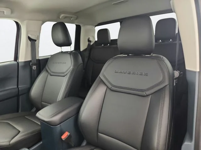 New 2026 Shadow Black Ford Lariat® image 38
