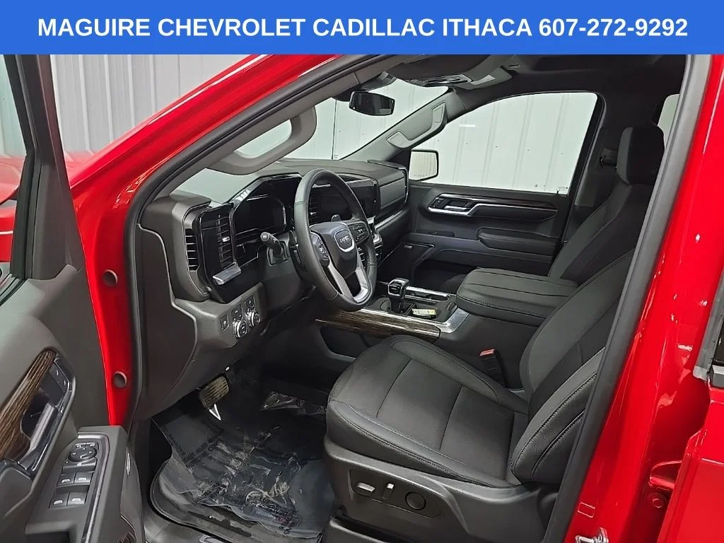 Used 2025 Red GMC Elevation image 29