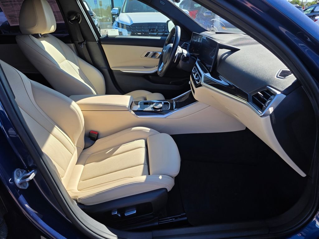 2023 BMW 3 Series 330i - Photo 10