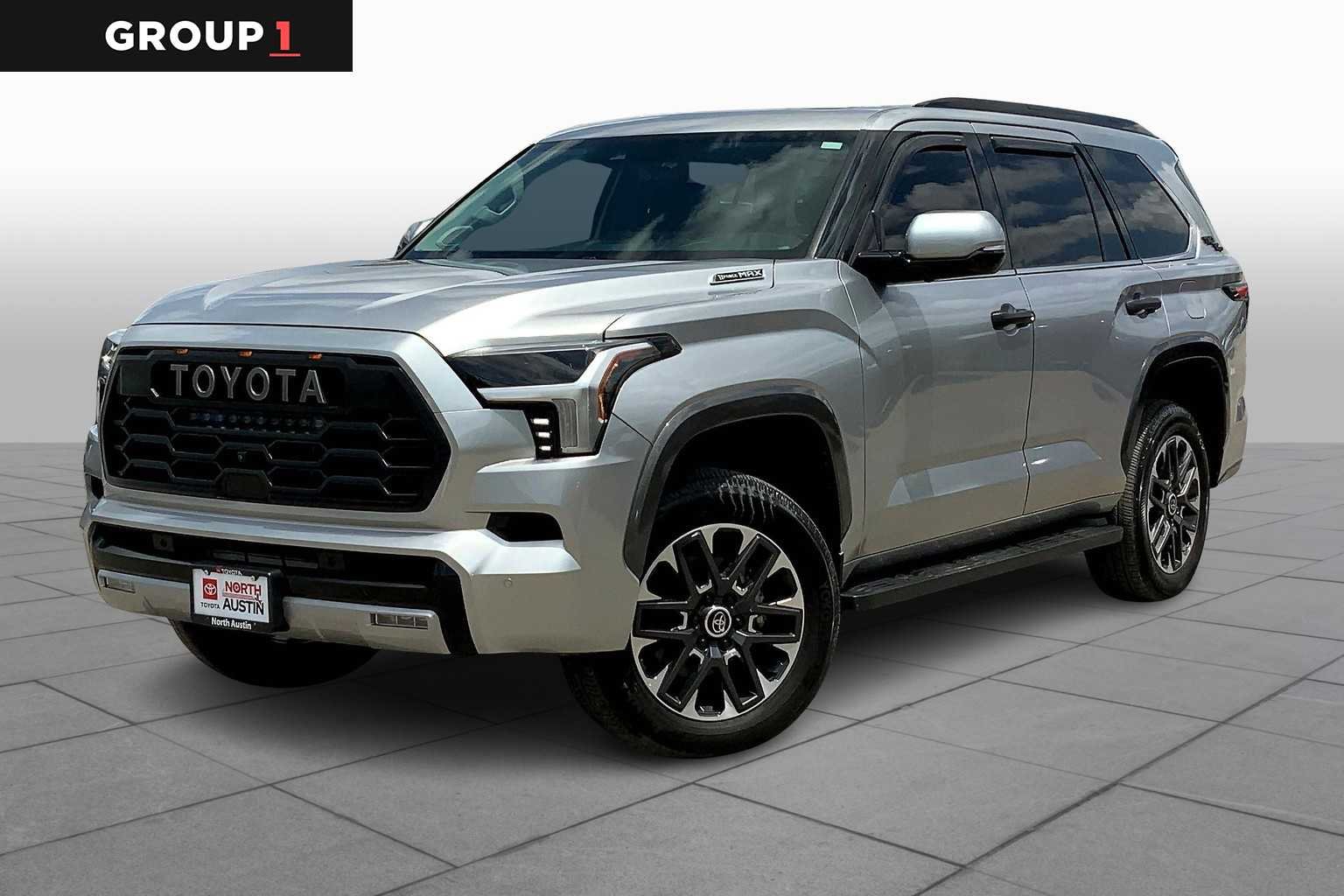2023 Toyota Sequoia Limited 4WD i-FORCE MAX Hybrid's photo