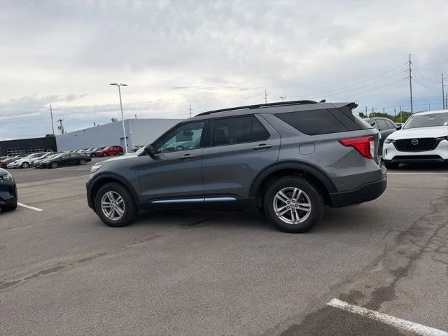 2021 Ford Explorer XLT - Photo 16