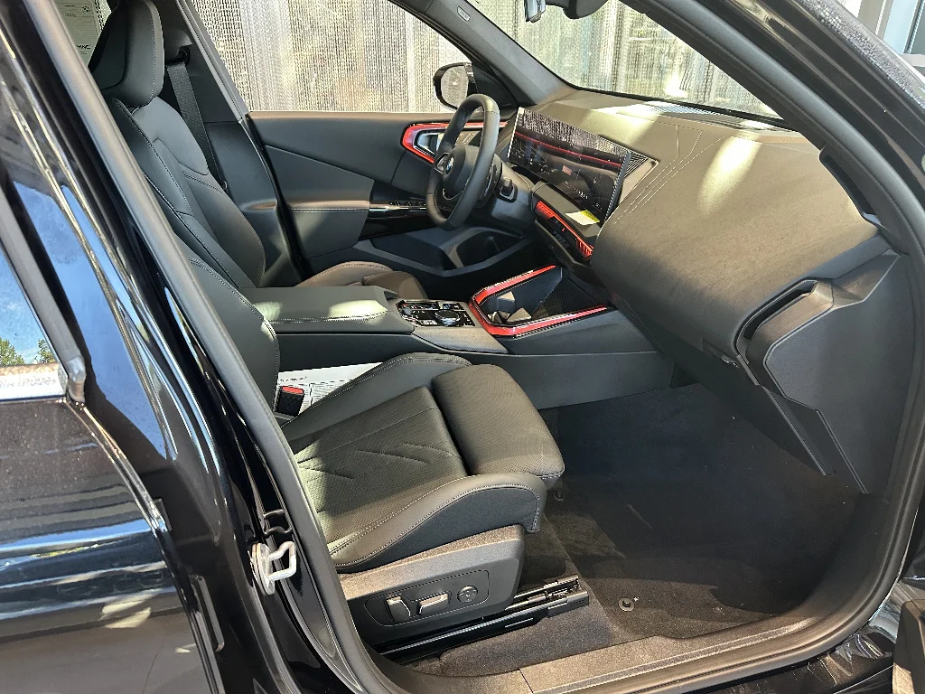 New 2026 Black Sapphire Metallic BMW 30 xDrive image 14