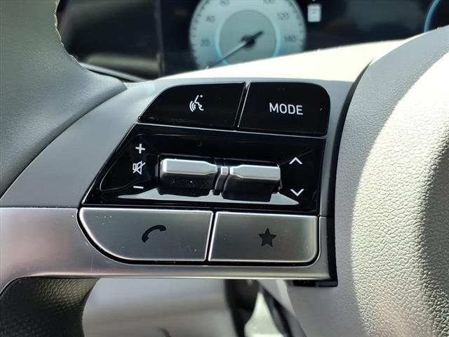 2024 Hyundai Elantra SEL - Photo 22