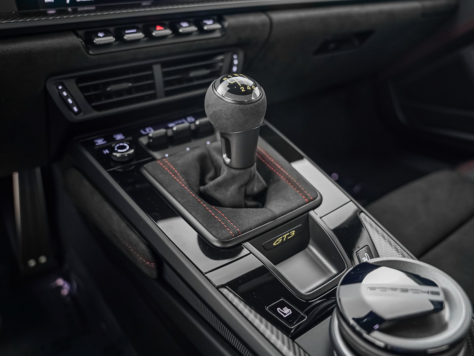 New 2026 JET BLACK MET Porsche GT3 image 17