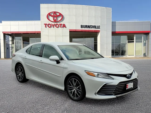 2021 Toyota Camry Hybrid XLE