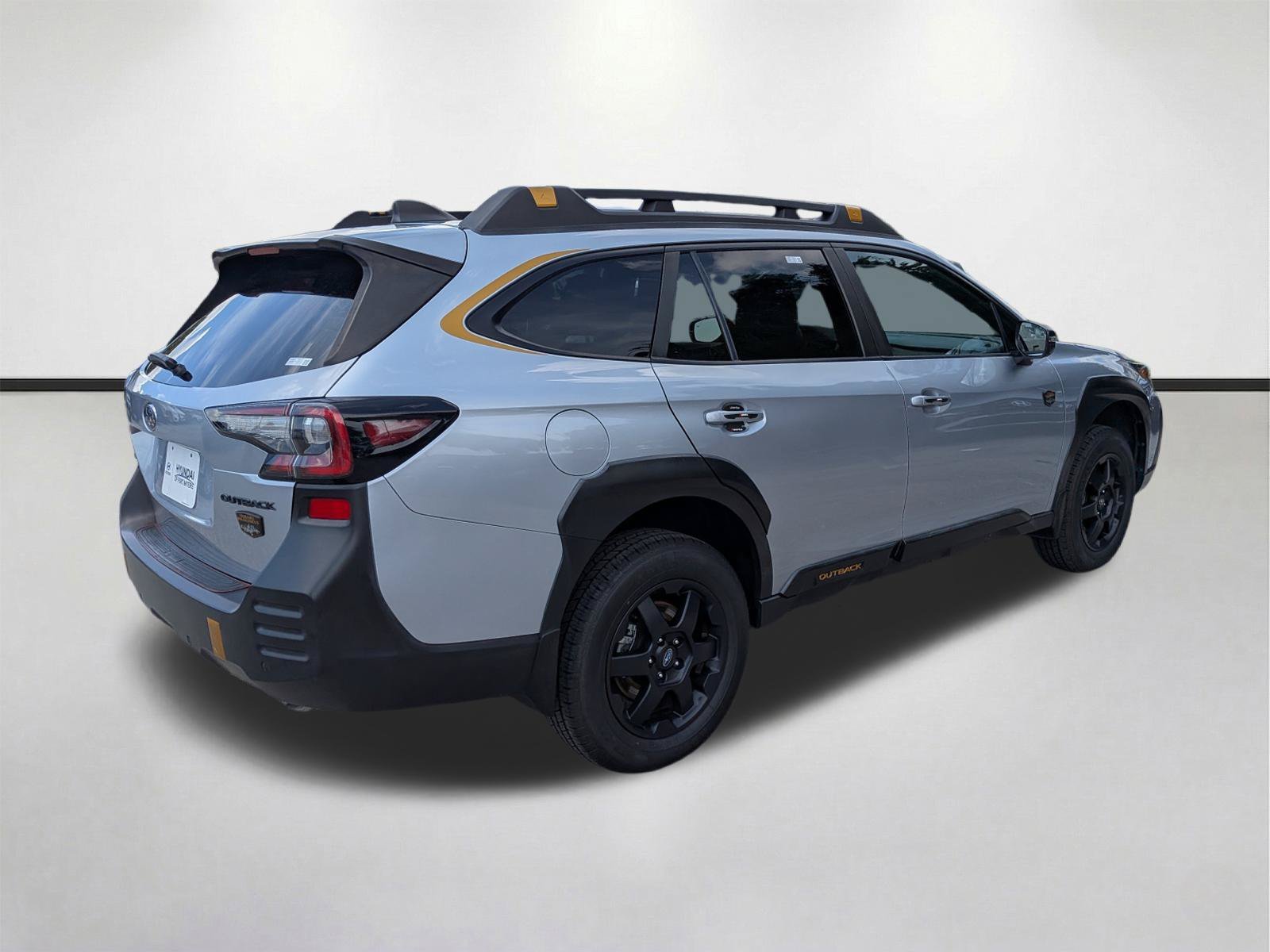Used 2023 Ice Silver Metallic Subaru Wilderness image 5