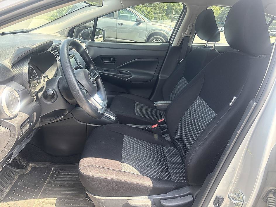 Used 2022 Brilliant Silver Metallic Nissan S image 13