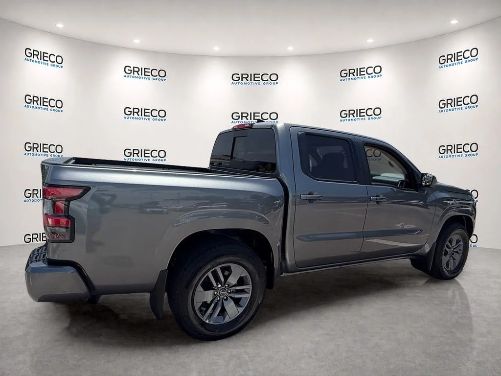Used 2025 Gray Nissan SV image 7