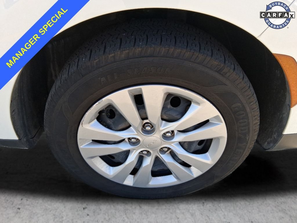 Used 2024 White Kia LX image 16