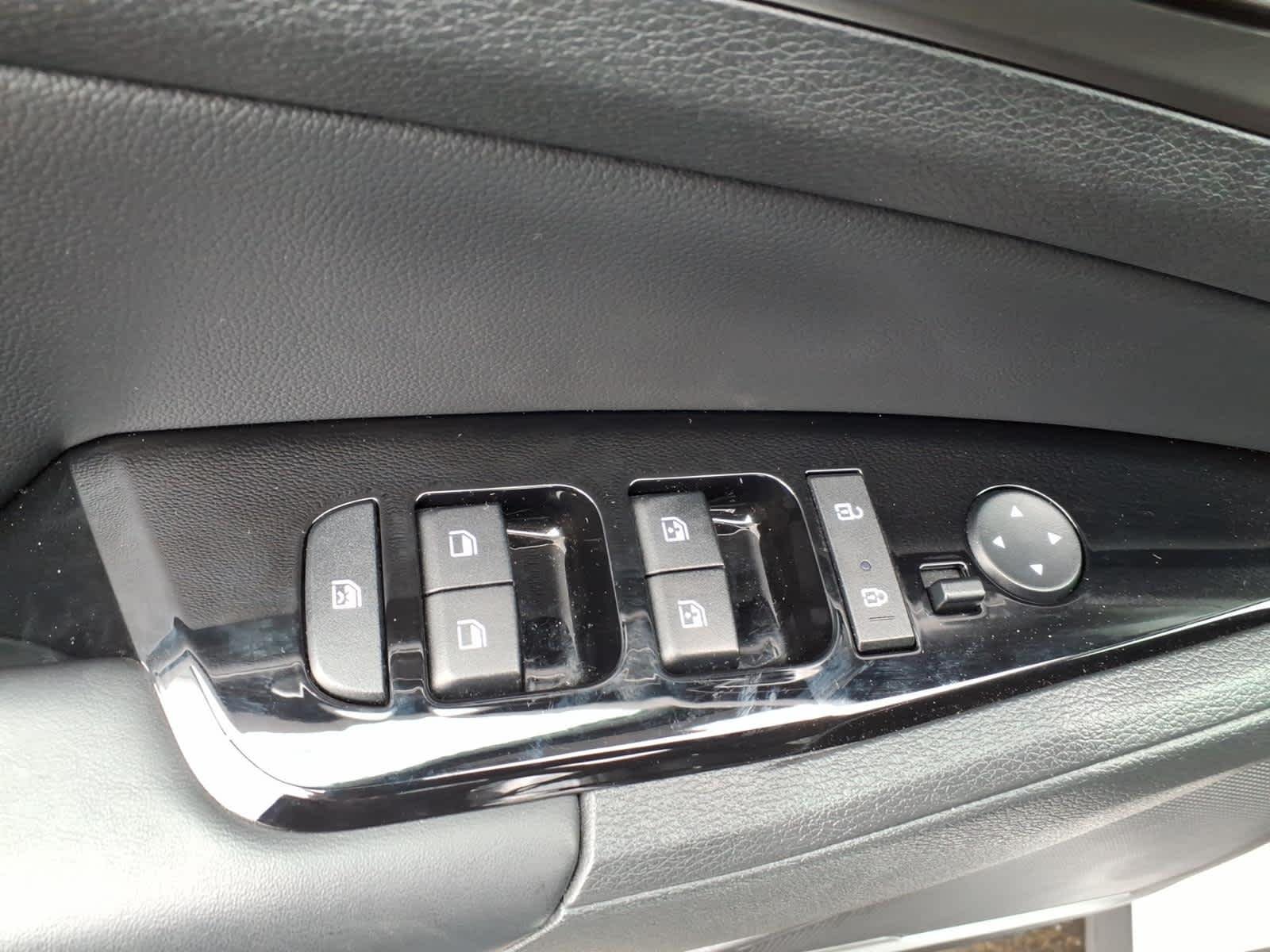 2023 Kia Sportage EX - Photo 10