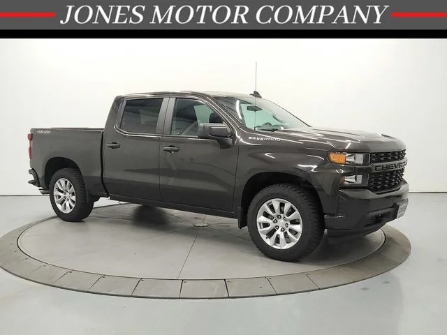 Used 2021 Brown Chevrolet Custom image 1