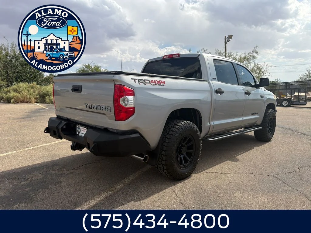 Used 2016 Silver Sky Metallic Toyota SR5 image 5