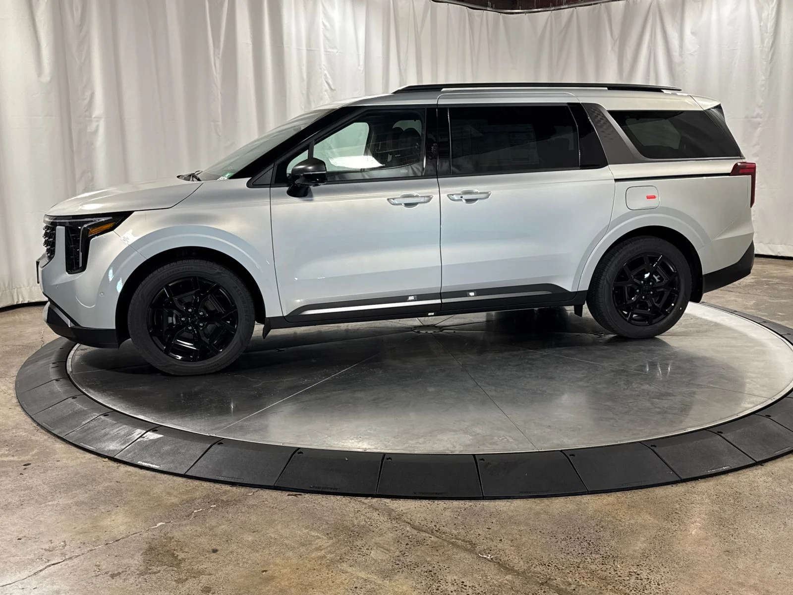 New 2026 Ivory Kia SX Prestige image 6