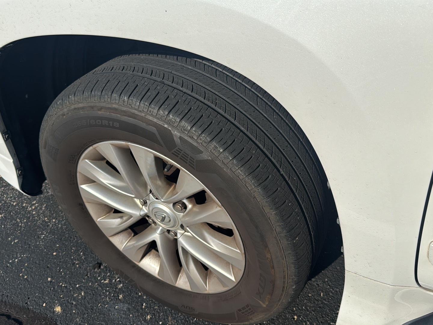 Used 2017 Starfire Pearl Lexus GX 460 image 12