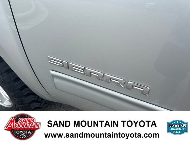 Used 2012 Silver GMC SLE image 9