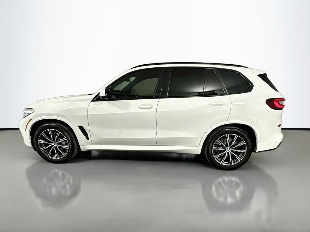 Used 2022 Alpine White BMW xDrive40i image 8