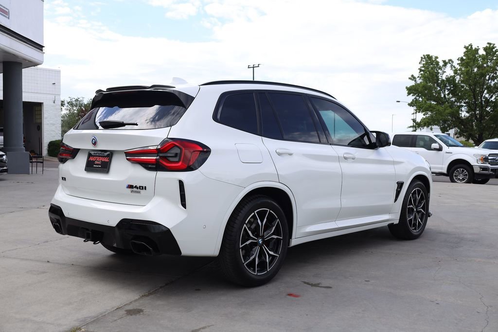 Used 2024 Alpine White BMW M40i image 6