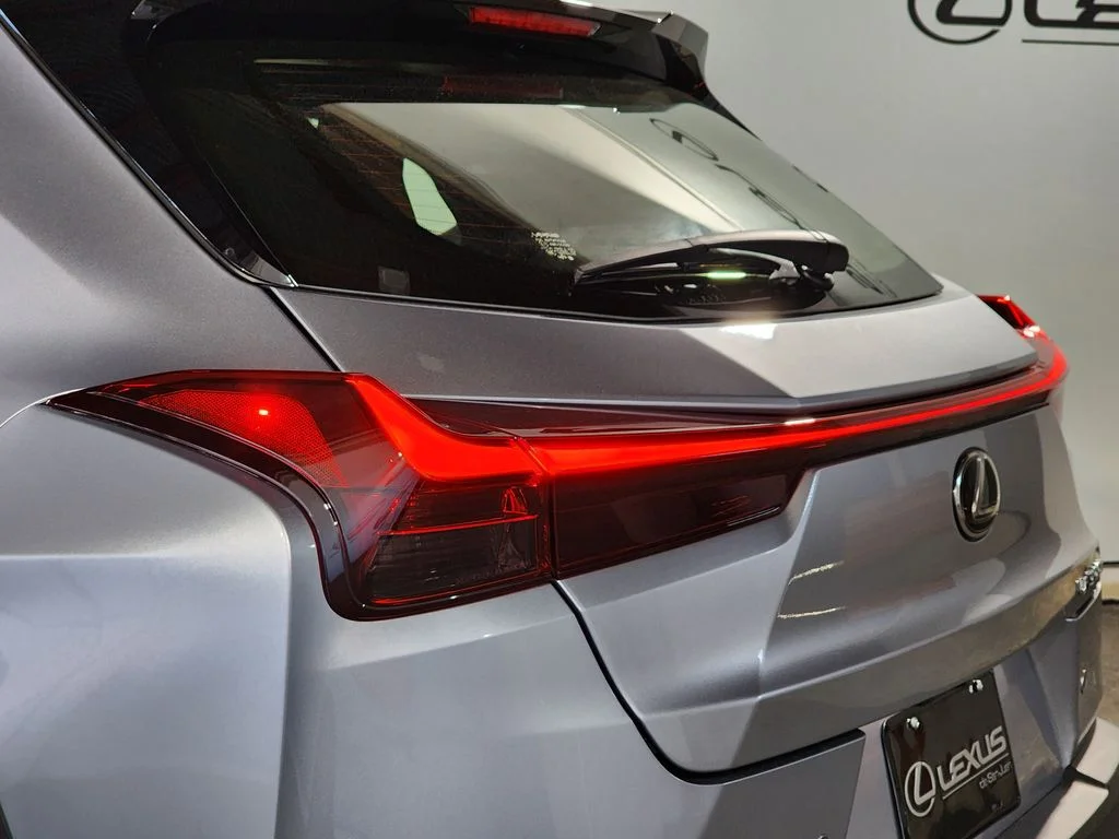 New 2026 Silver Lexus 300h image 10