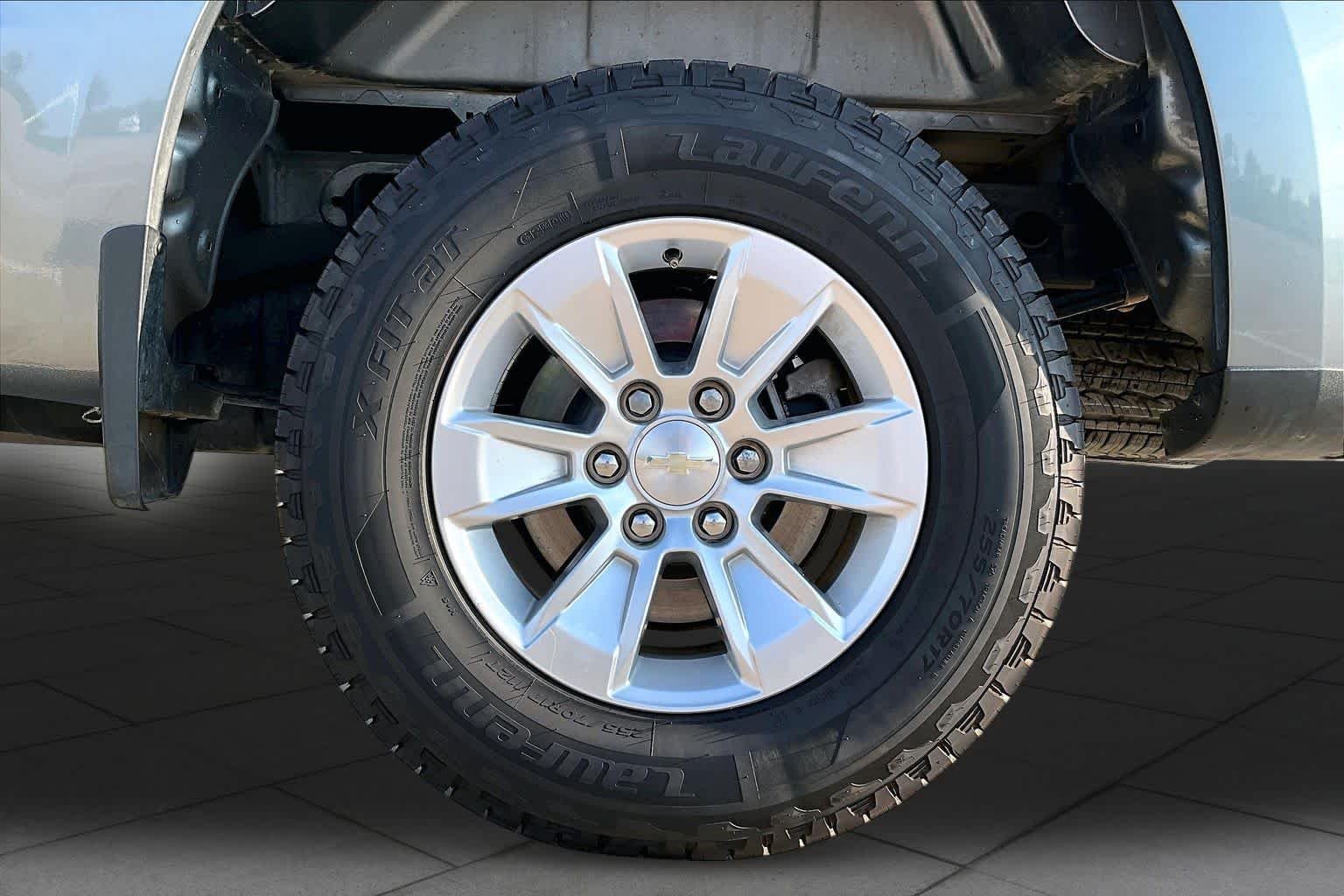 Used 2020 Satin Steel Metallic Chevrolet LT image 11
