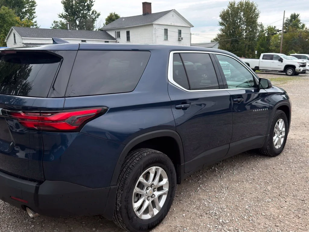 Used 2023 Blue Chevrolet LS image 5