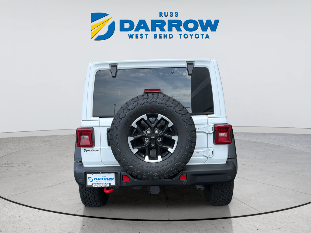 Used 2026 White Jeep Rubicon image 4
