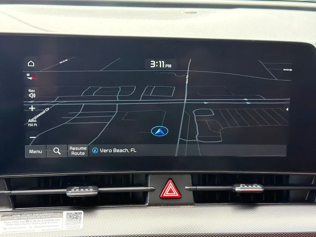 2023 Kia Sportage SX - Photo 25