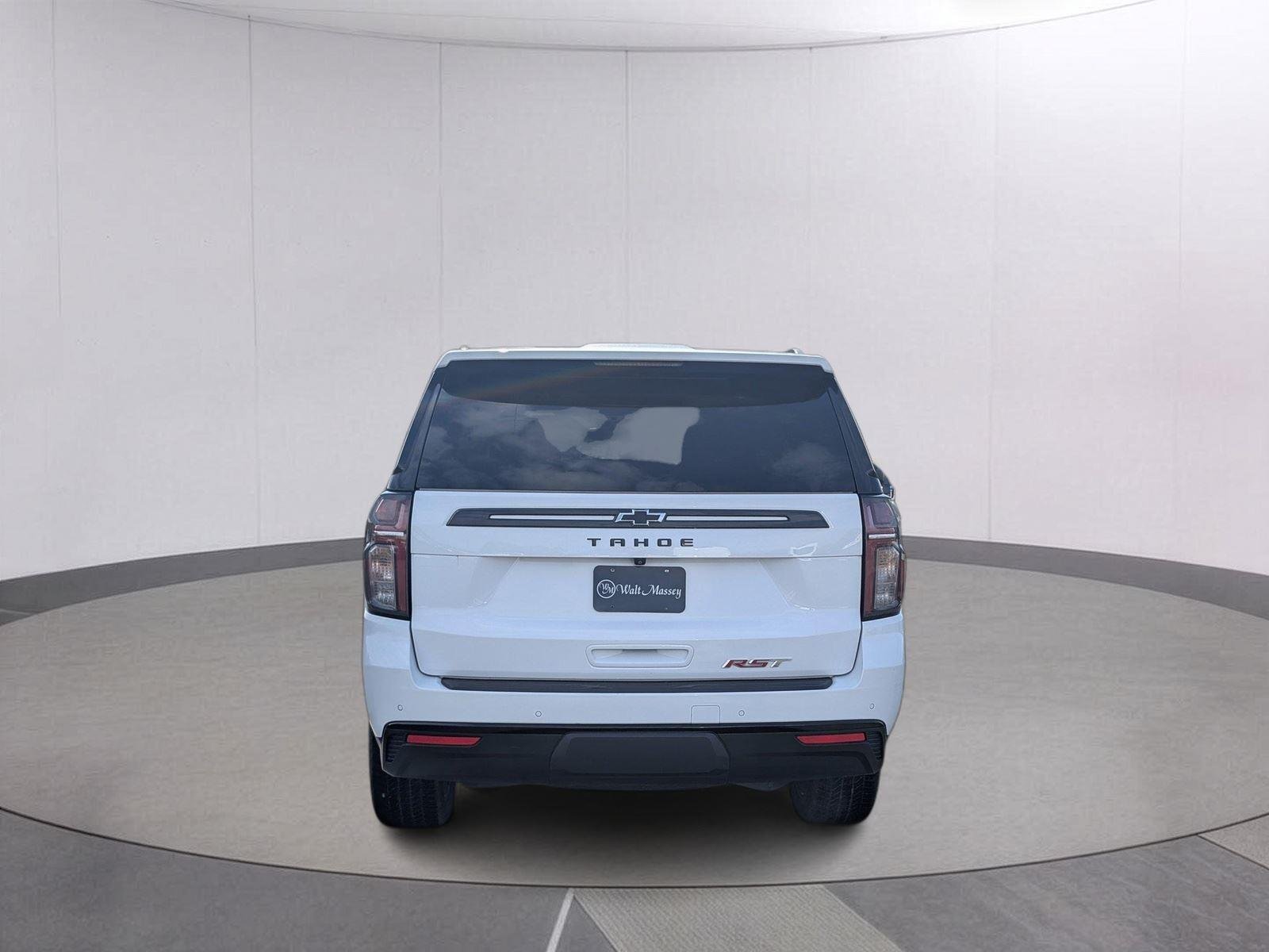 Used 2023 Summit White Chevrolet RST image 4