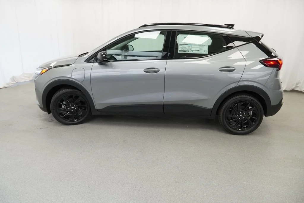 New 2027 Sterling Grey Metallic Chevrolet RS image 5