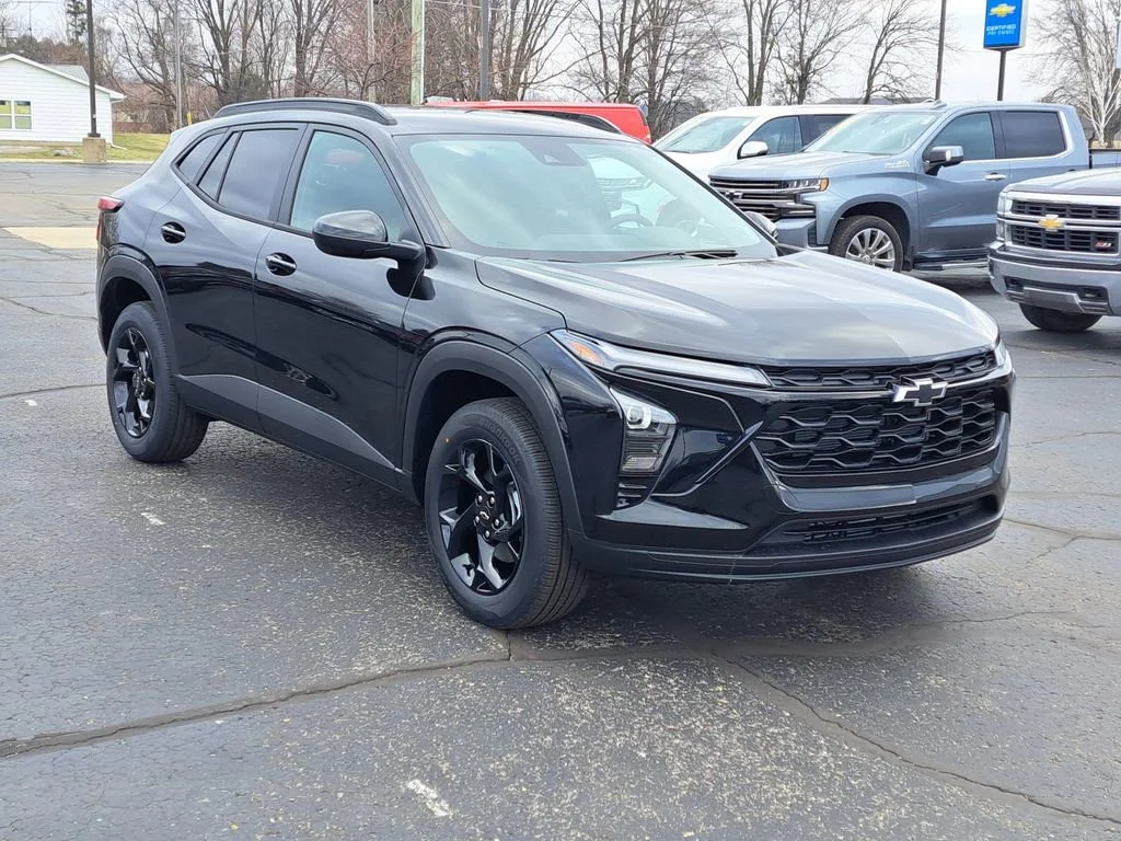 2026 Chevrolet Trax LT - Photo 2