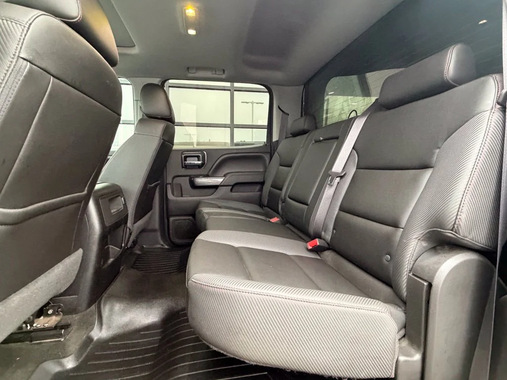 Used 2016 Silver GMC SLT image 10
