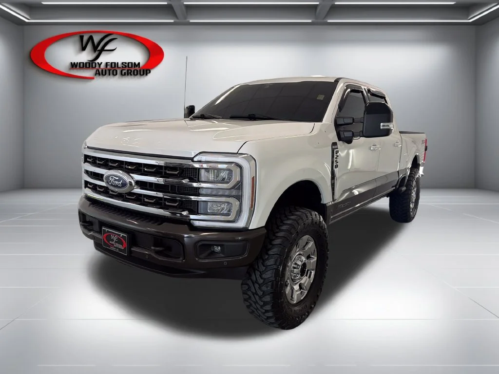 Used 2024 White Ford King Ranch image 3