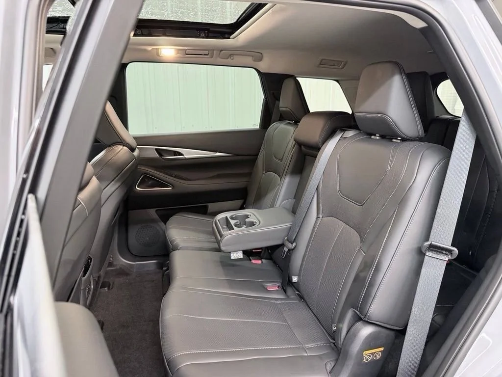 2027 INFINITI QX60 LUXE - Photo 37