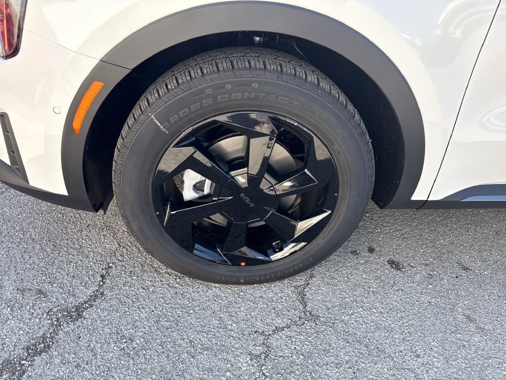 New 2026 White Kia X-Line SX Prestige image 10