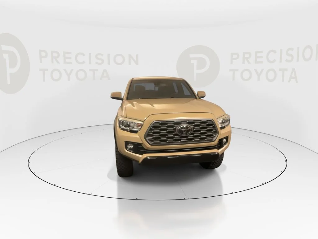 Used 2018 Quicksand Toyota TRD Off-Road image 5
