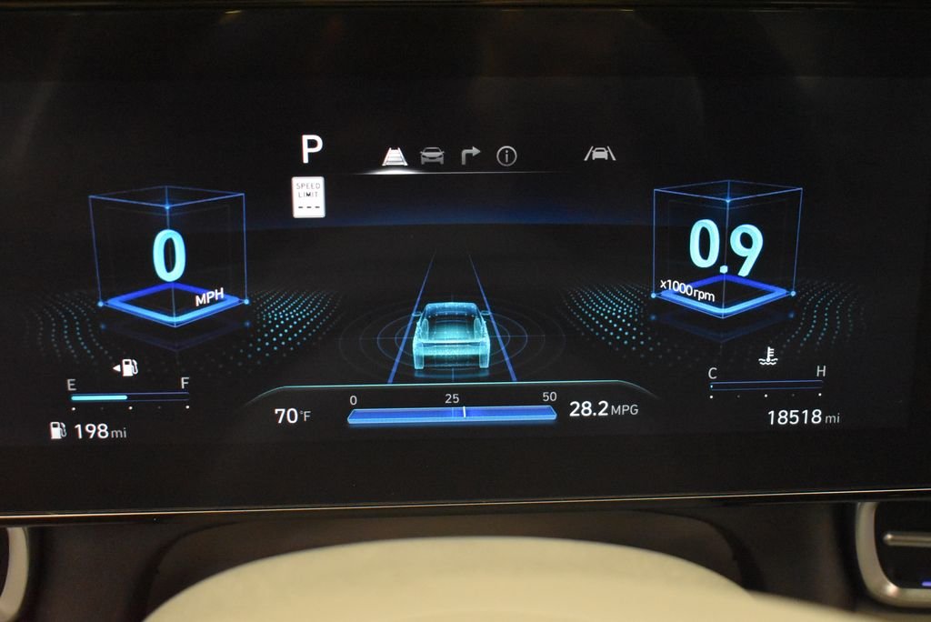 Used 2024 White Hyundai SEL image 18